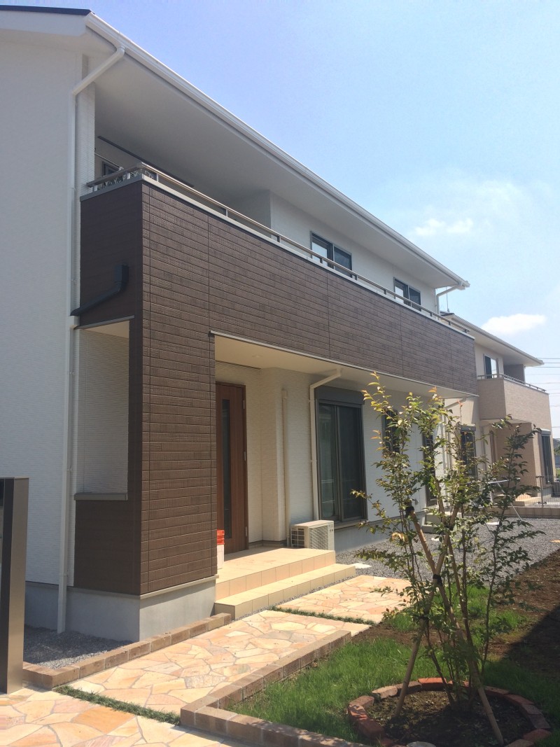 北西角地の収納たっぷりハウス