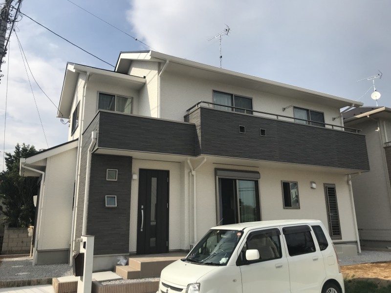 広いお庭と日当りの良いお家♪