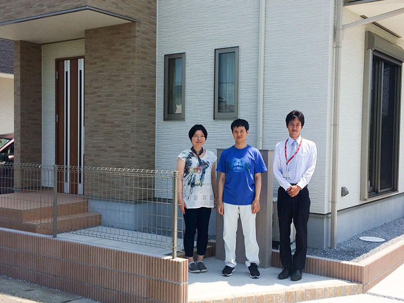 全室南向きで日当たり良好!!