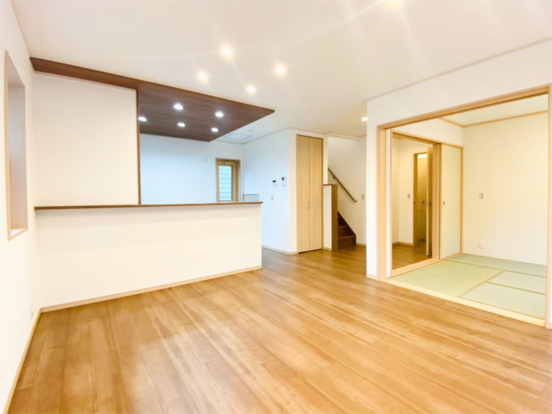 土地・建物ともに広々ゆとりあるお家